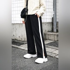 CHILL365 Japanese Streetwear Black and White Stripe Pants Sweatpants Small NWT